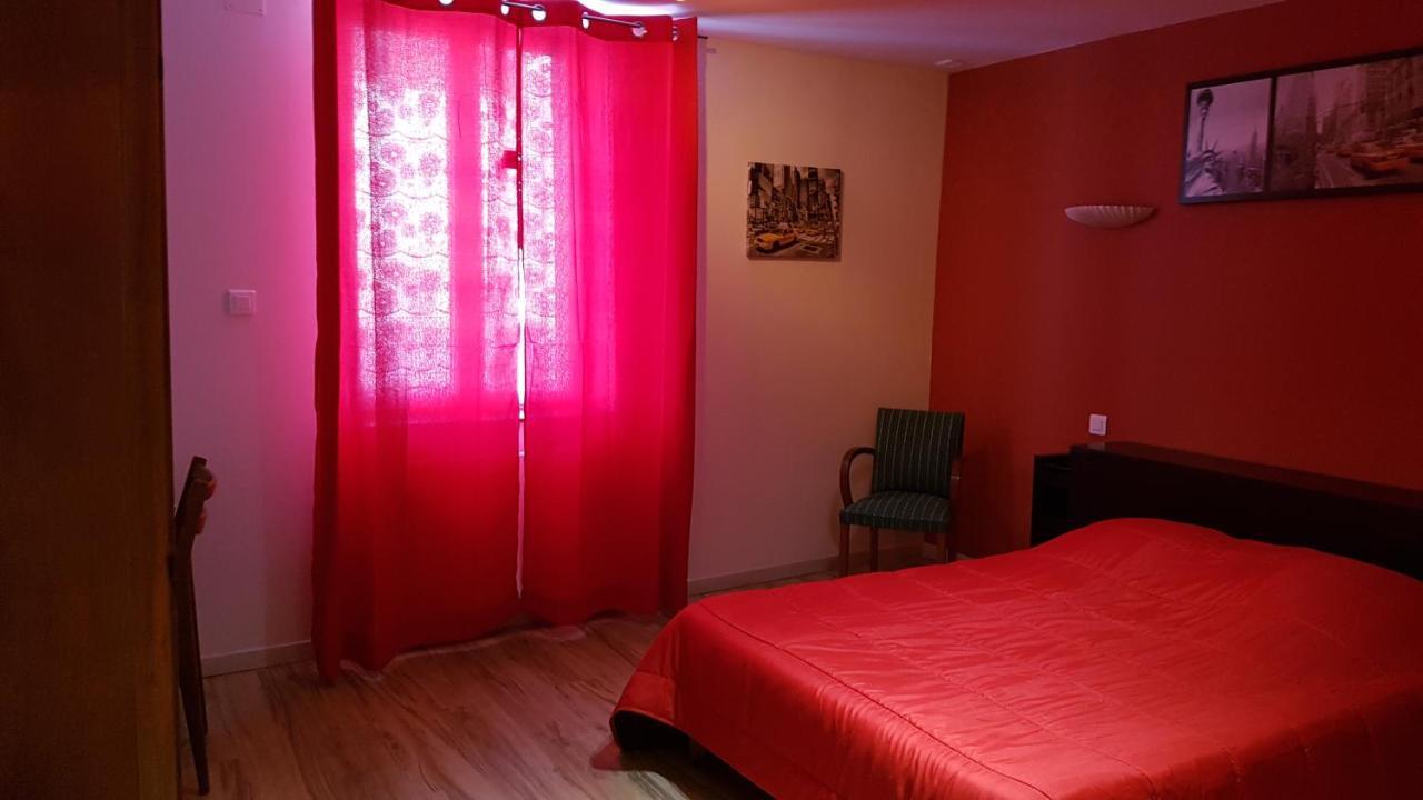 La Roseraie Apartamento Épinal Exterior foto